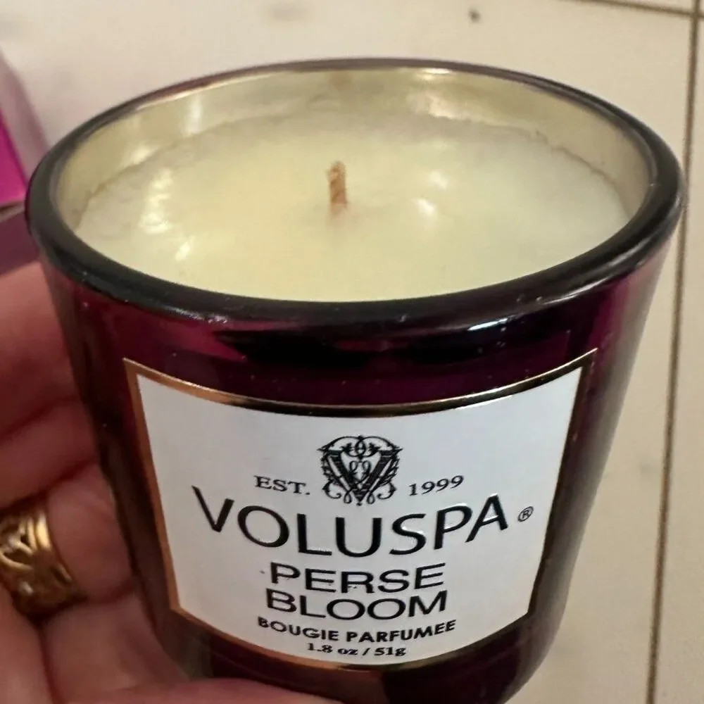 Voluspa candle. Perse Bloom. Small.